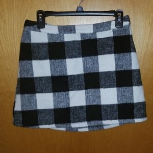 Checkered Black & White mini skirt
